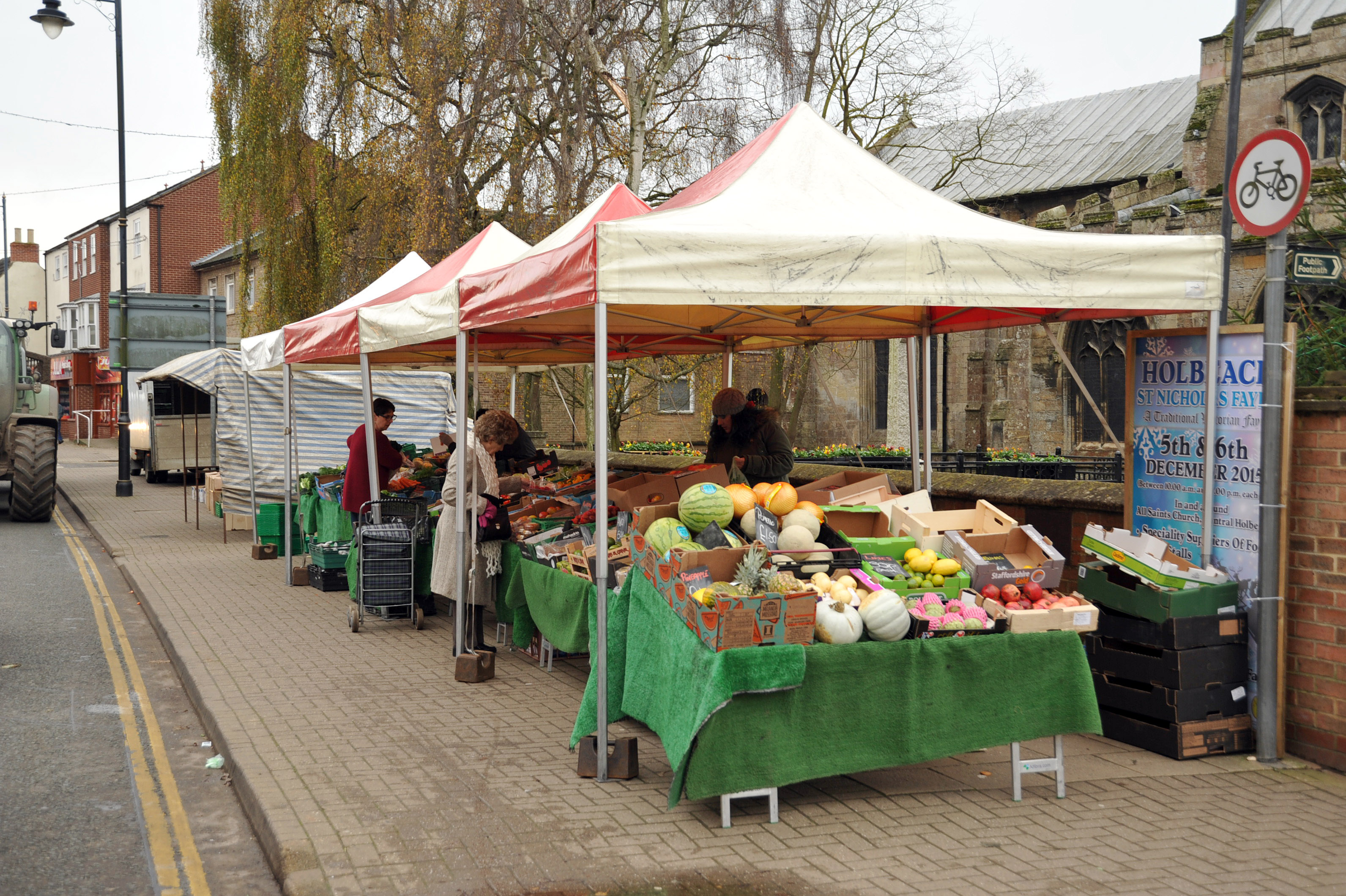 Holbeach market in trial move to Boston Road car park - The Voice