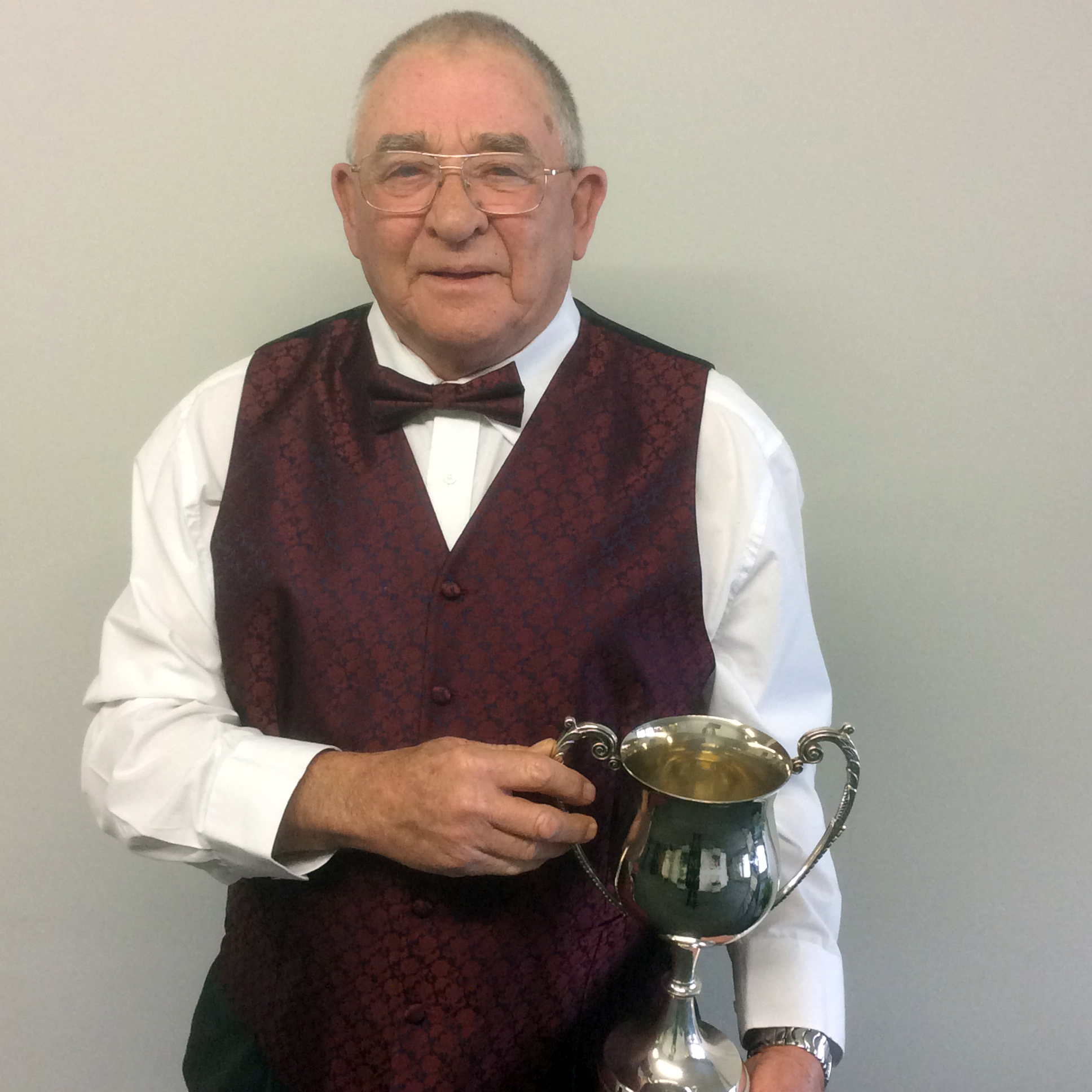 LEGENDARY BATTLE: Jim Thompson defeated Bryan Turnell  2-1 (34-63, 76-40, 65-58) in a very close Snooker Senior Masters final .