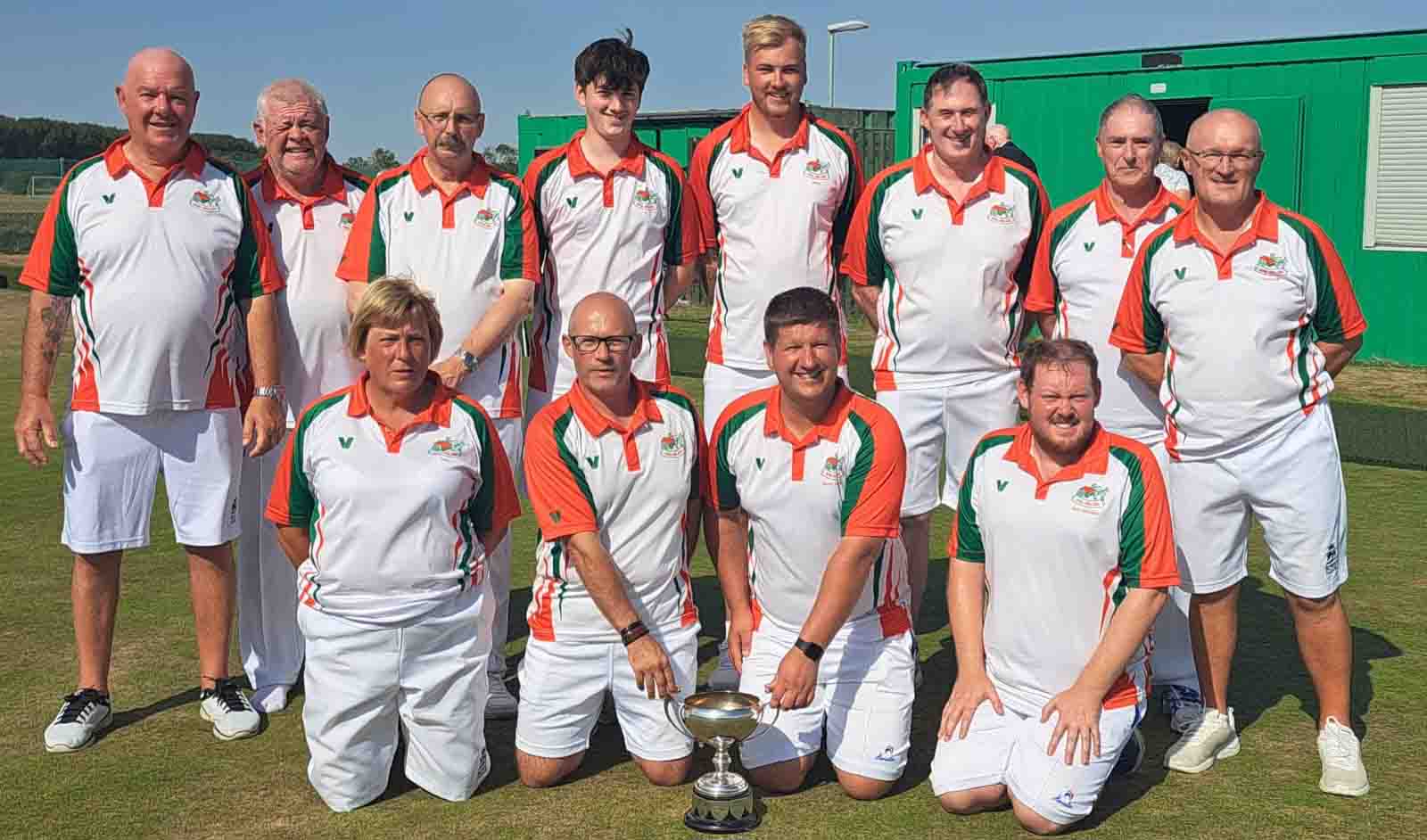 Double delight for Royal Mail Cart after bowls maestros win two