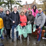 clean-for-the-queen-litter-pick-jack-mcleans-group-along-riverside-2